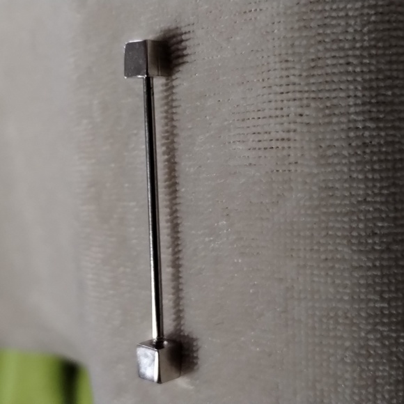 Vintage Men's Silver Collar Bar 1.5" Lenght - Picture 2 of 2